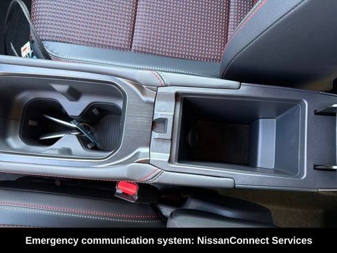 Used 2026 Nissan Kicks SR FWD image 26
