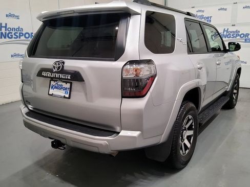 Used 2024 Toyota 4Runner TRD Off-Road image 3