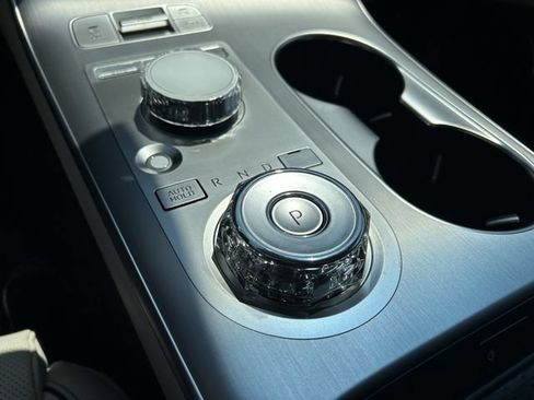 New 2026 Genesis GV70 2.5T Advanced AWD/4WD image 31