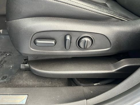 Used 2018 GMC Terrain Denali w/ Advanced Safety Package FWD image 42