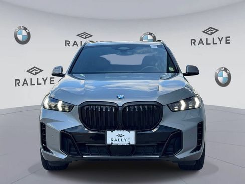 Used 2026 BMW X5 xDrive40i w/ M Sport Package AWD/4WD image 2