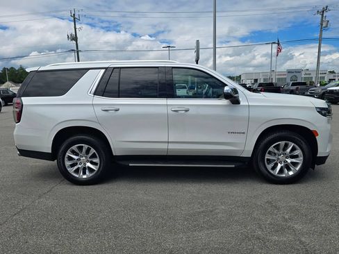 Certified 2022 Chevrolet Tahoe Premier AWD/4WD image 6