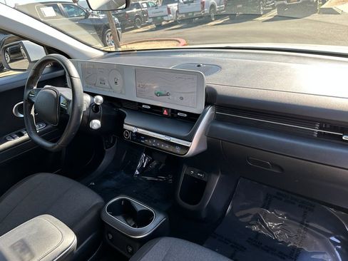 Used 2024 Hyundai Ioniq 5 SE RWD image 16