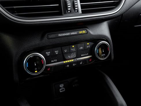 Used 2022 Ford Escape SE w/ Convenience Package image 35