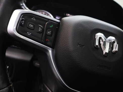 Used 2019 RAM 1500 Laramie AWD/4WD image 19