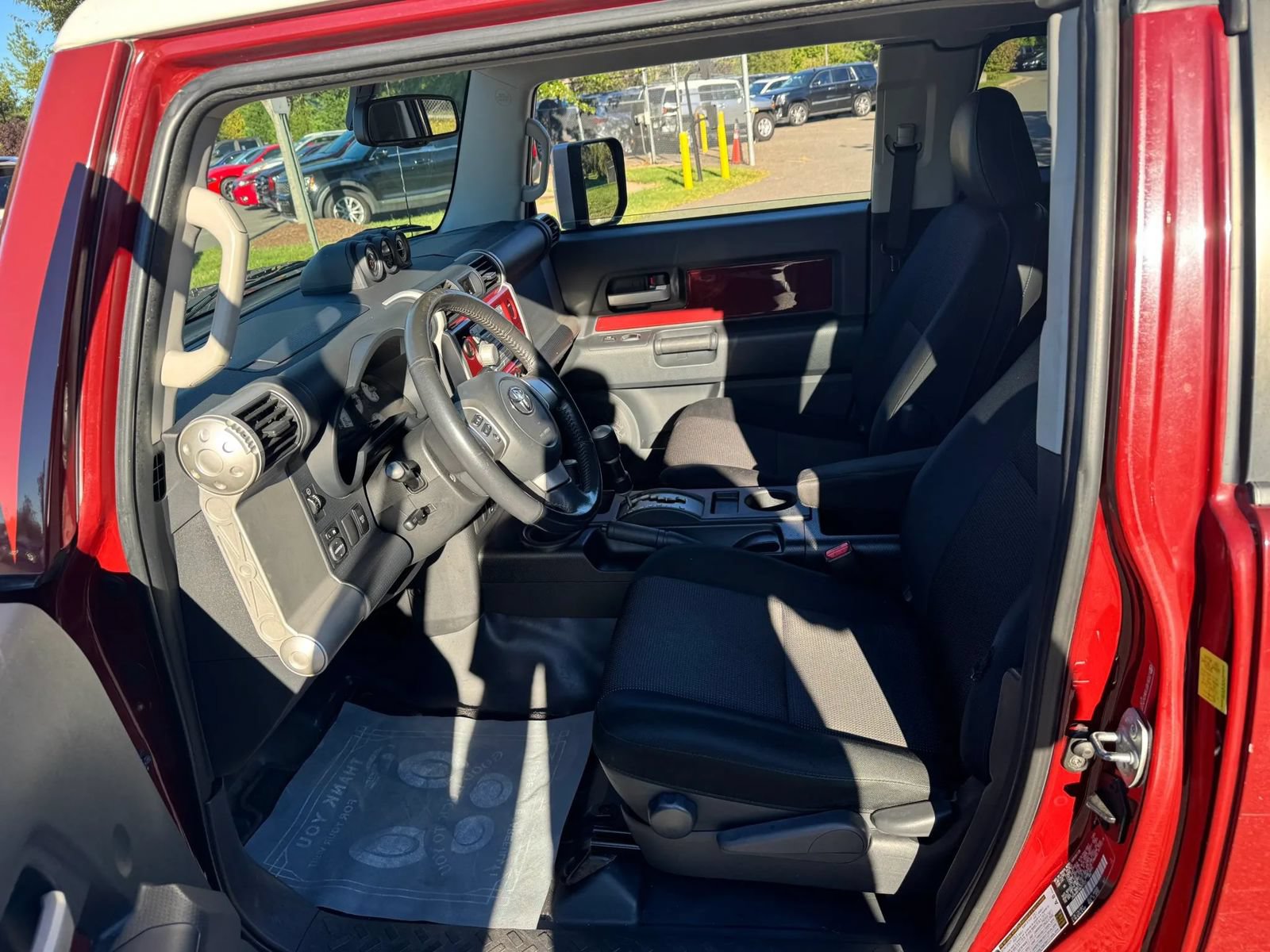 Used 2010 Toyota FJ Cruiser 4WD w/ Upgrade Pkg 2 image 27