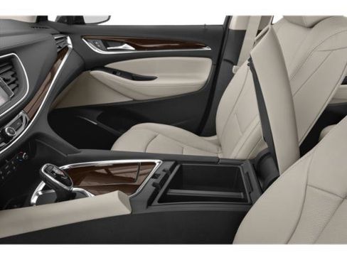 Used 2019 Buick Enclave Avenir w/ Avenir Technology Package AWD/4WD image 18