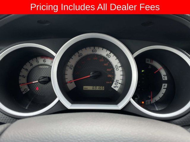 Used 2014 Toyota Tacoma PreRunner w/ SR5 Package RWD image 25