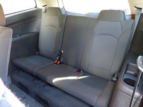 Used 2016 Chevrolet Traverse LT FWD image 39
