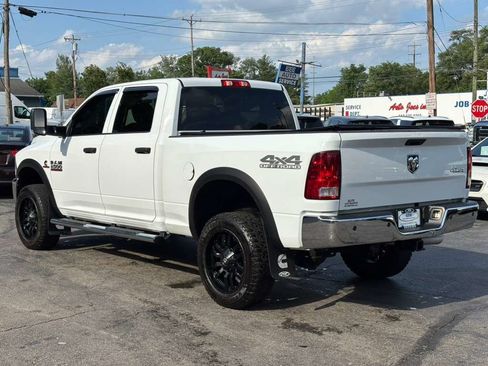 Used 2018 RAM 2500 Tradesman w/ Chrome Appearance Group AWD/4WD image 6