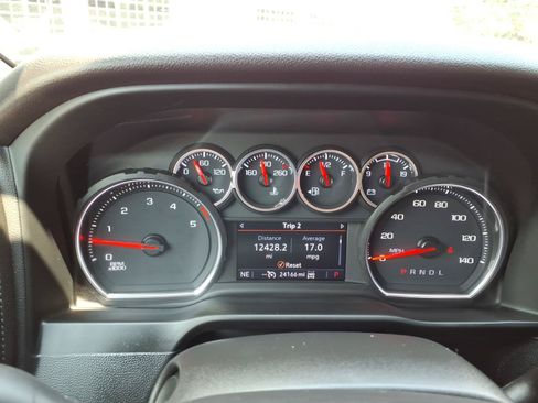 Used 2022 Chevrolet Silverado 2500 LT w/ Convenience Package AWD/4WD image 19