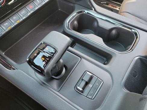 New 2026 GMC Sierra 1500 AT4 w/ AT4 Premium Package AWD/4WD image 15