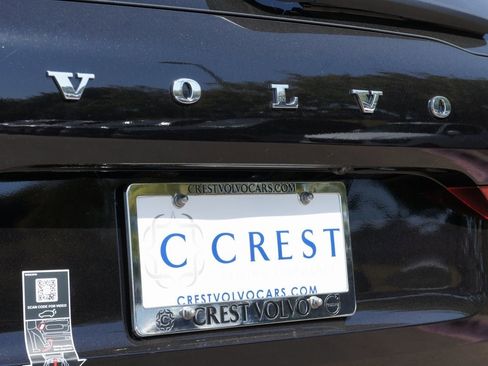 New 2025 Volvo XC60 B5 Plus w/ Protection Package Premier image 8