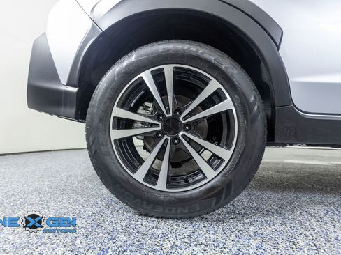 Used 2024 Subaru Crosstrek 2.0i Premium AWD/4WD image 44
