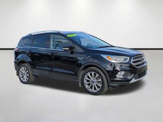 Used 2017 Ford Escape Titanium w/ Canadian Touring Package AWD/4WD video 1