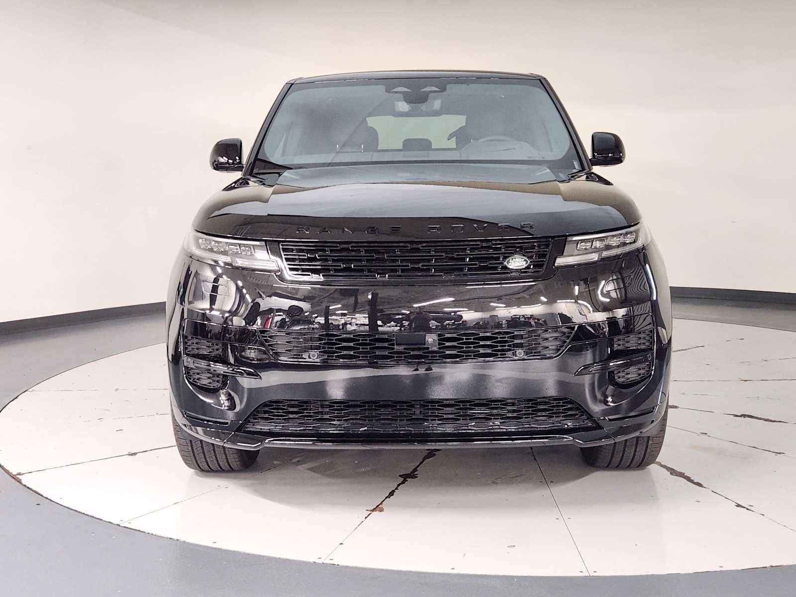 New 2027 Land Rover Range Rover Sport Dynamic SE AWD/4WD image 9