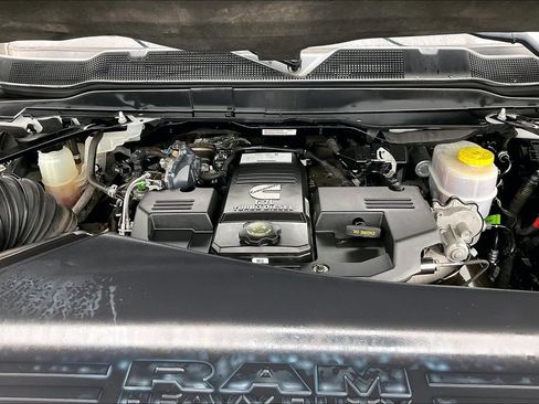 Used 2022 RAM 2500 Laramie AWD/4WD image 31