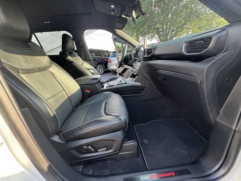 Used 2020 Ford Explorer ST w/ Premium Technology Package AWD/4WD image 12