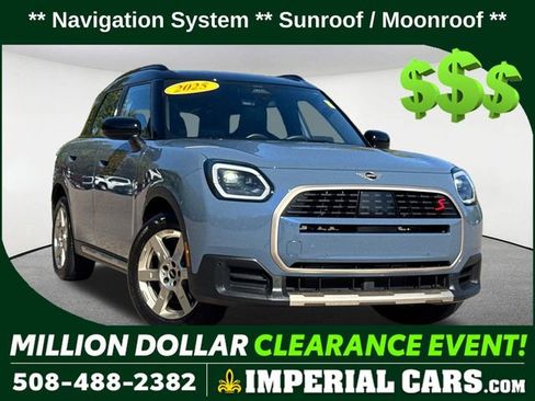 Used 2025 MINI Cooper Countryman S image 1