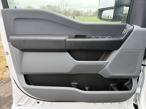 Used 2026 Ford F450 XL w/ XL Chrome Package image 17