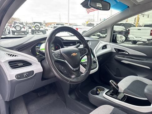 Used 2019 Chevrolet Bolt LT image 21