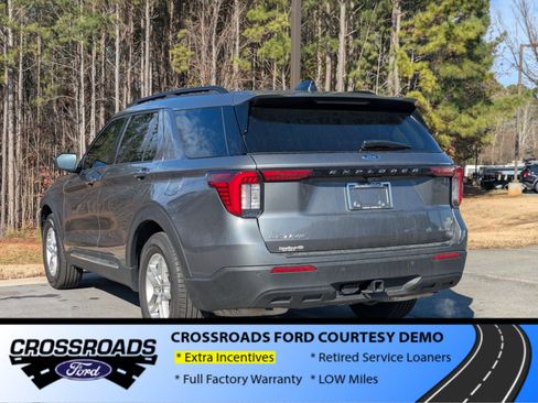 New 2025 Ford Explorer Active image 5