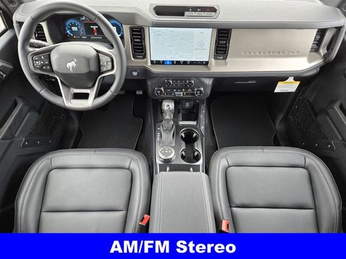 New 2025 Ford Bronco Outer Banks image 5