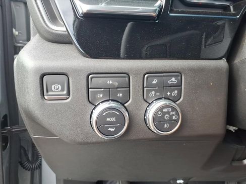 New 2025 GMC Sierra 2500 SLE image 19