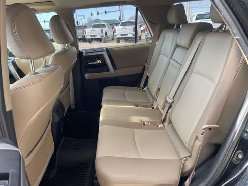 Used 2022 Toyota 4Runner SR5 Premium w/ Moonroof Package image 32