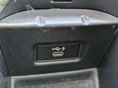 Used 2022 MINI Cooper Clubman S image 32