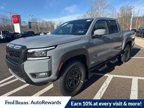 New 2026 Nissan Frontier PRO-4X w/ Pro-4x Convenience Package image 4