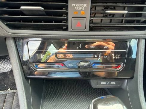 Used 2025 Volkswagen Jetta S FWD image 24