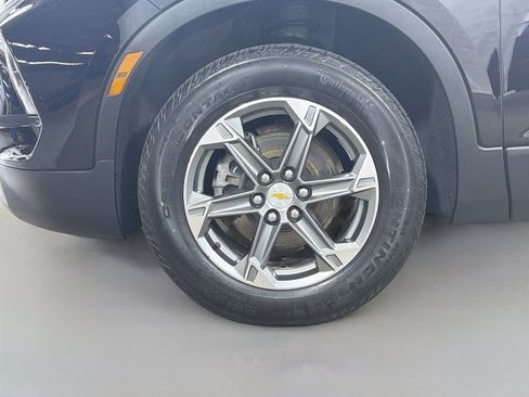 Used 2024 Chevrolet Blazer LT w/ Convenience Package AWD/4WD image 32