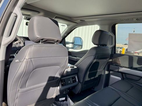 New 2025 Ford F350 Lariat w/ Lariat Ultimate Package AWD/4WD image 12