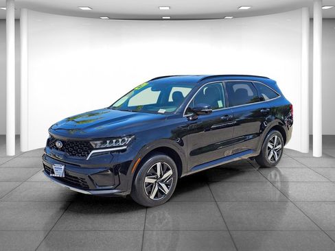 Used 2021 Kia Sorento S FWD image 3