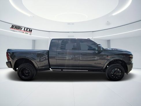 New 2026 RAM 3500 Limited image 2