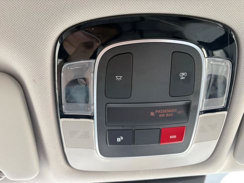 Used 2025 Hyundai Tucson SEL FWD image 35