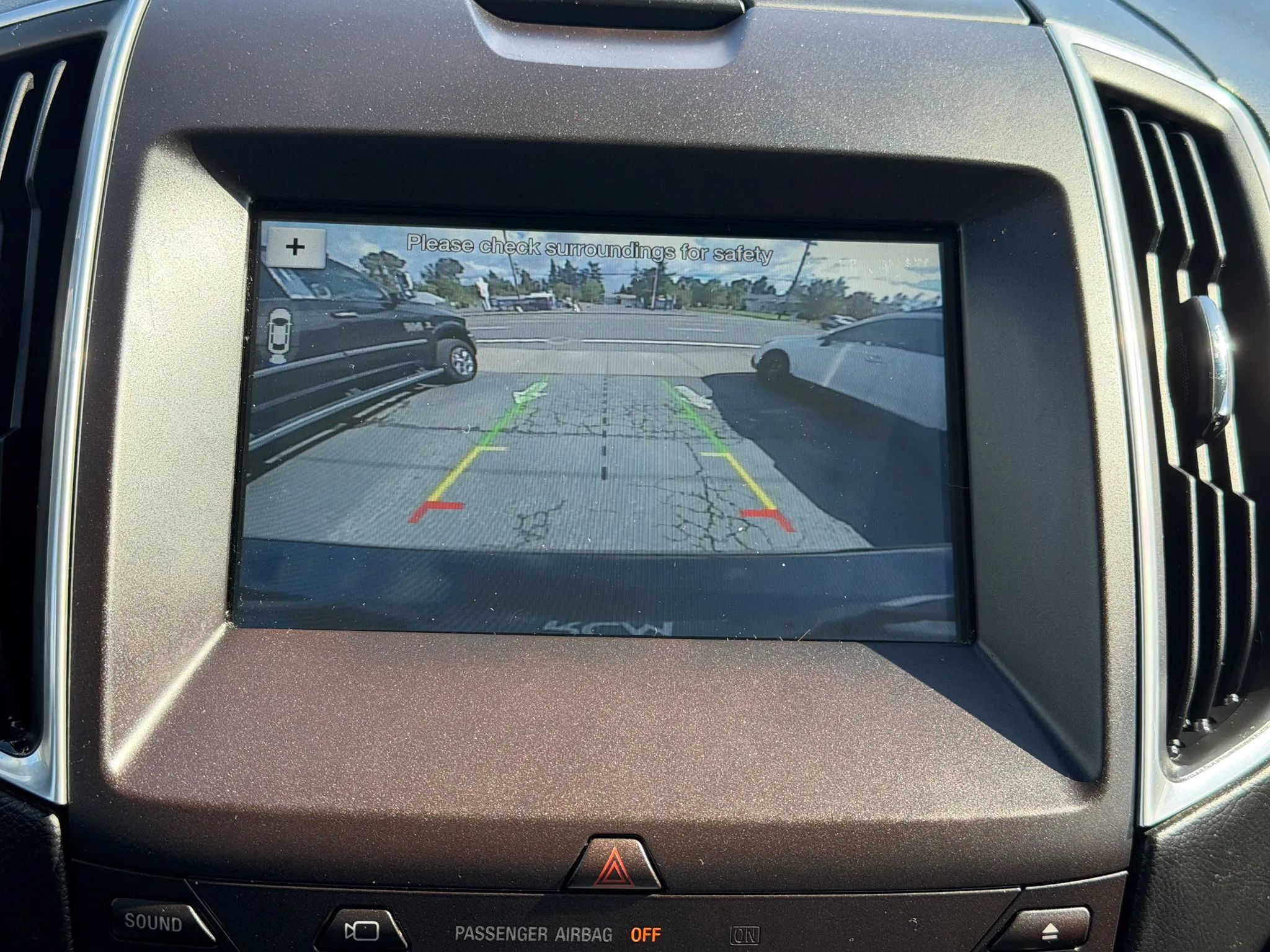Used 2017 Ford Edge Titanium w/ Equipment Group 302A AWD/4WD image 41