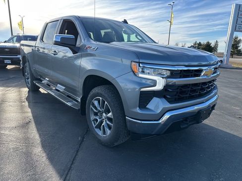 New 2026 Chevrolet Silverado 1500 LT w/ Z71 Off-Road Package image 2