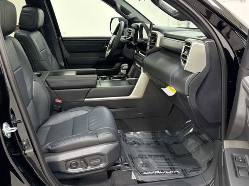 New 2026 Toyota Sequoia Platinum image 31