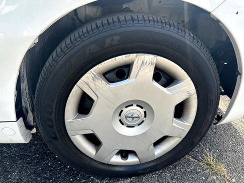 Used 2013 Scion xD image 44