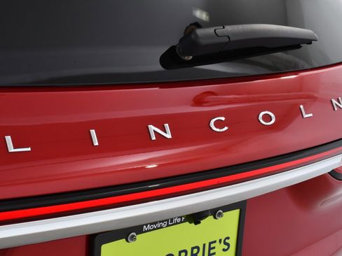 Used 2022 Lincoln Corsair Grand Touring w/ Elements Technology Bundle image 21