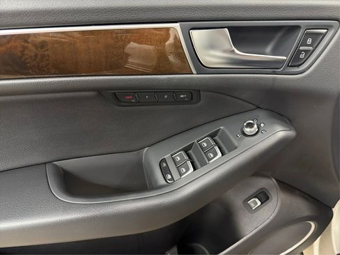 Used 2016 Audi Q5 3.0T Prestige image 29