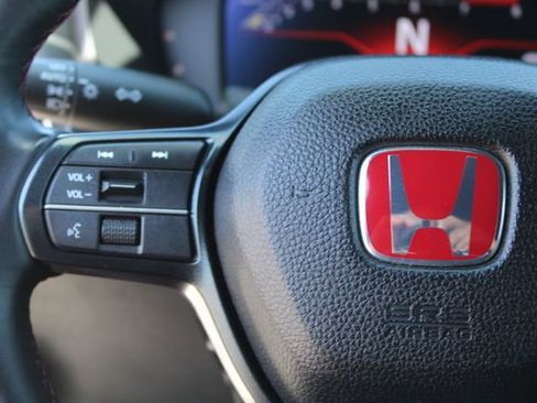 Used 2025 Honda Civic Type R image 17
