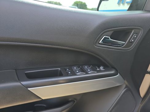 Used 2022 Chevrolet Colorado ZR2 AWD/4WD image 14