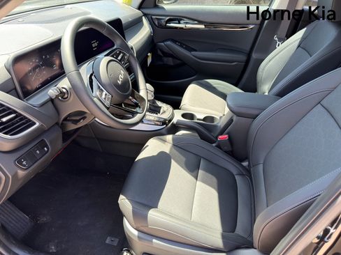 New 2026 Kia Seltos EX FWD image 9