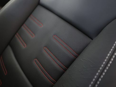 Used 2026 GMC Yukon AT4 Ultimate w/ LPO, Floor Liner Package AWD/4WD image 40