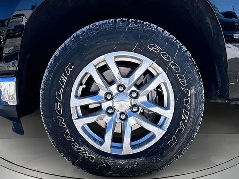 Used 2020 Chevrolet Silverado 1500 LT w/ All-Star Edition image 33