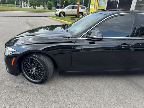 Used 2018 BMW 330i xDrive Sedan w/ Convenience Package AWD/4WD image 4