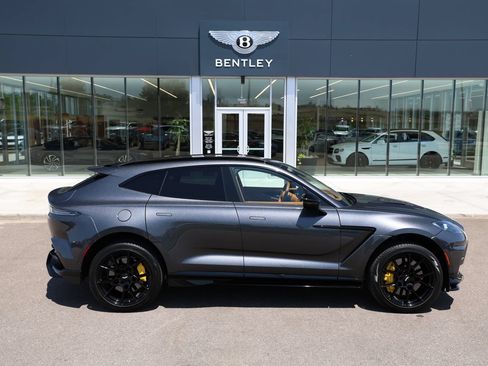 Used 2025 Aston Martin DBX 707 AWD/4WD image 11